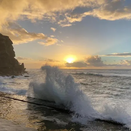 Azenhas Do Mar