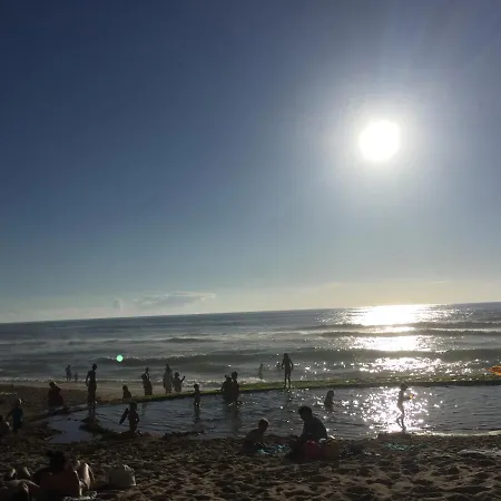 Azenhas Do Mar بيت للعطل