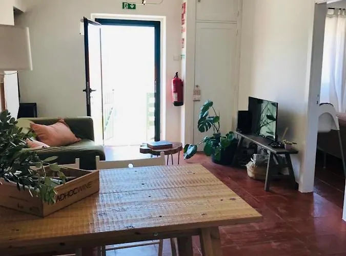 Azenhas Do Mar Holiday home Sintra