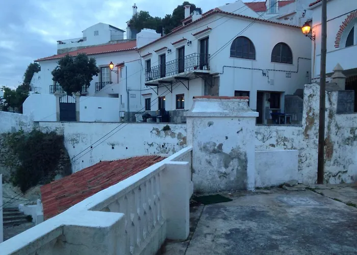 Azenhas Do Mar Holiday home Sintra